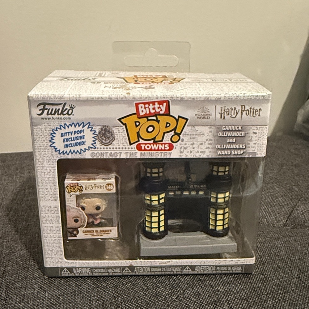Funko Bitty Pop Towns: Ollivander & Wand Shop